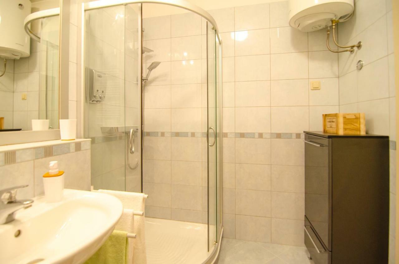 Split Apartment Sinisa Экстерьер фото