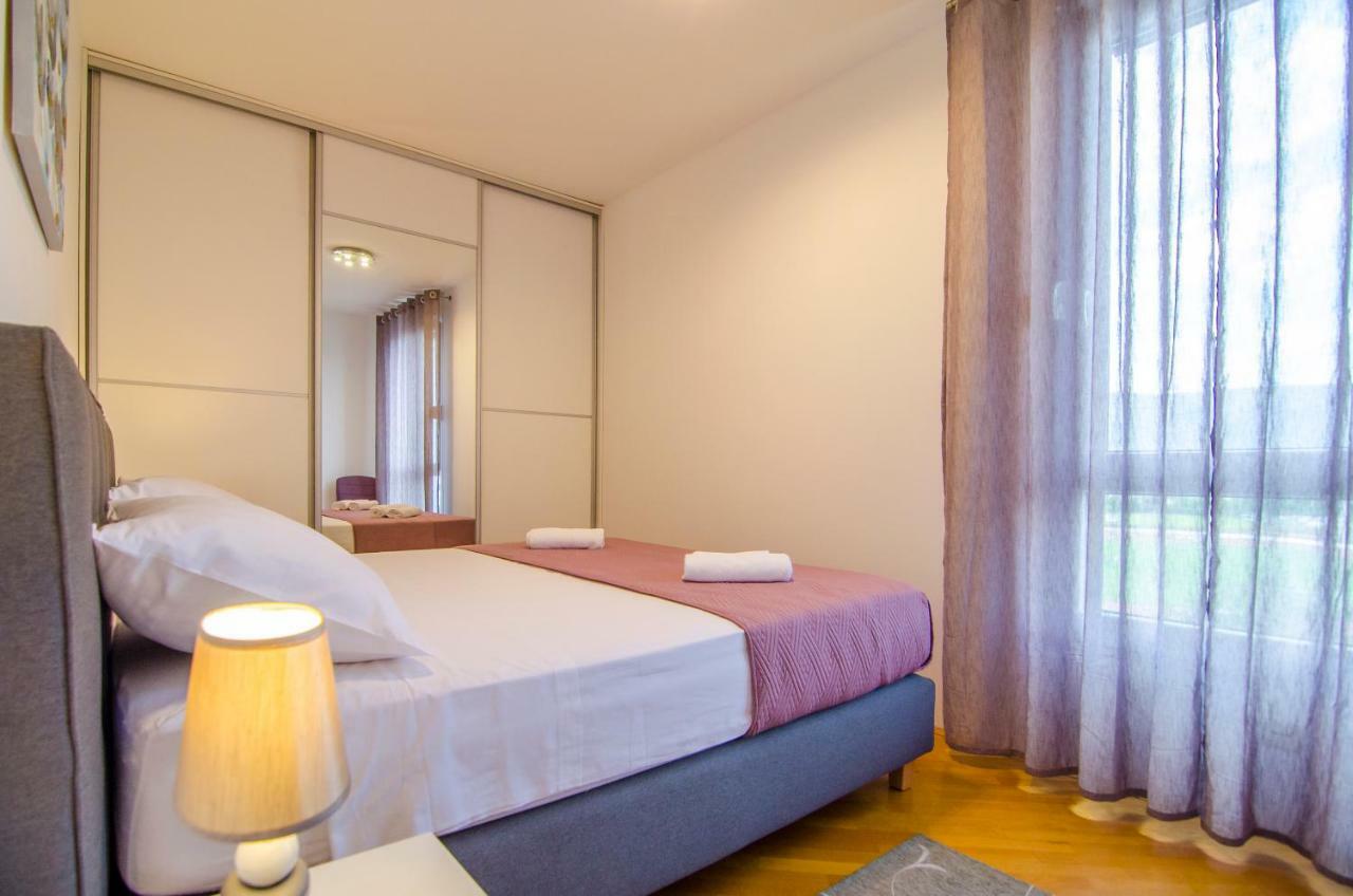 Split Apartment Sinisa Экстерьер фото
