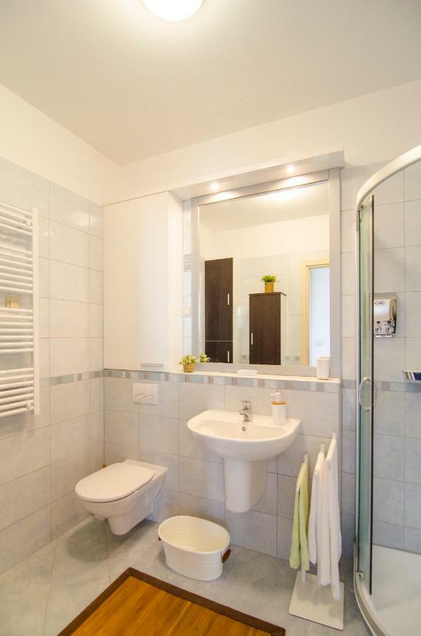 Split Apartment Sinisa Экстерьер фото